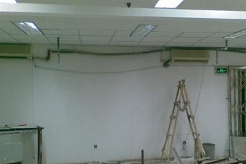 伯欽拆除進行豐原隔間拆除，精準高效不損及主結構